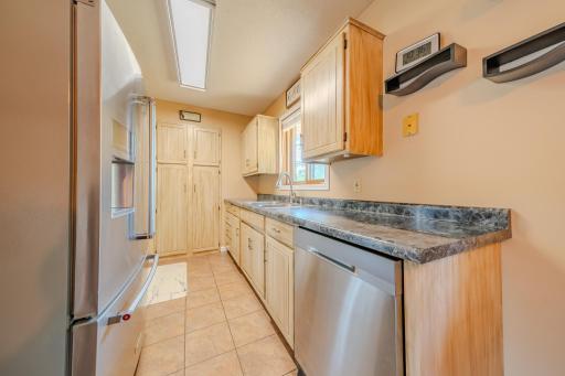 806 Callaway Street E, Saint Joseph, MN 56374