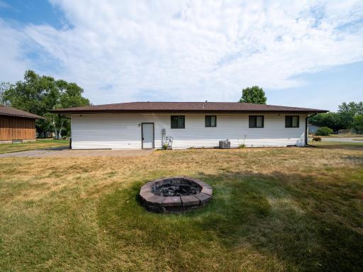 806 Callaway Street E, Saint Joseph, MN 56374