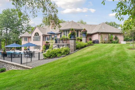 300 Salem Church Road, Sunfish Lake, MN 55118
