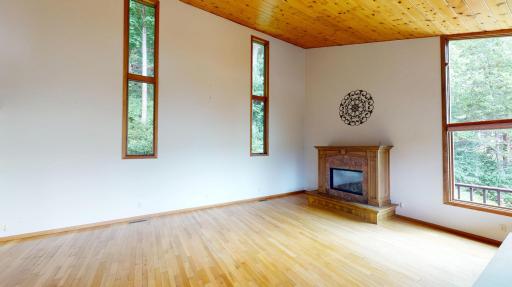 Living Room----.jpg