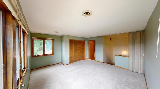 Bedroom 1_.jpg