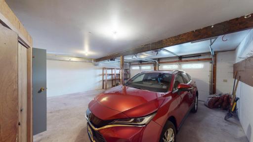 Garage_.jpg