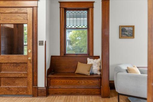 1122 Ashland Avenue, Saint Paul, MN 55104