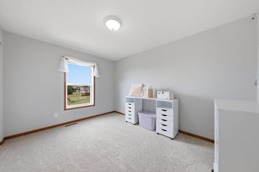 8837 196th Street W, Lakeville, MN 55044