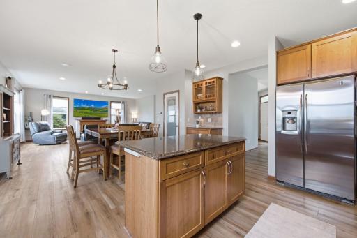 8837 196th Street W, Lakeville, MN 55044