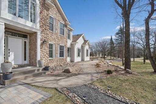 8781 Royal Court NW, Anoka, MN 55303