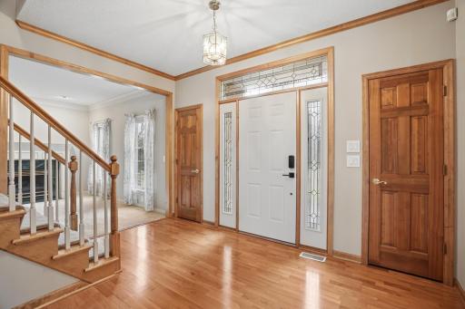 8781 Royal Court NW, Anoka, MN 55303