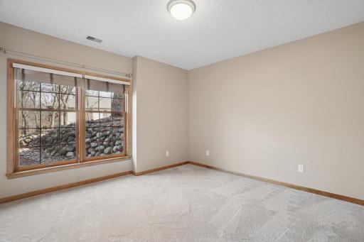 8781 Royal Court NW, Anoka, MN 55303
