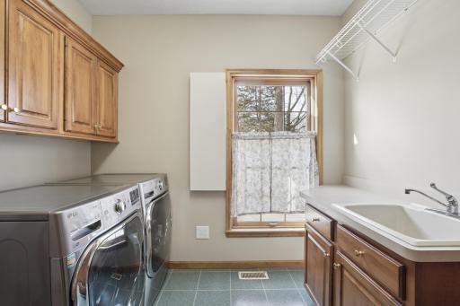 8781 Royal Court NW, Anoka, MN 55303
