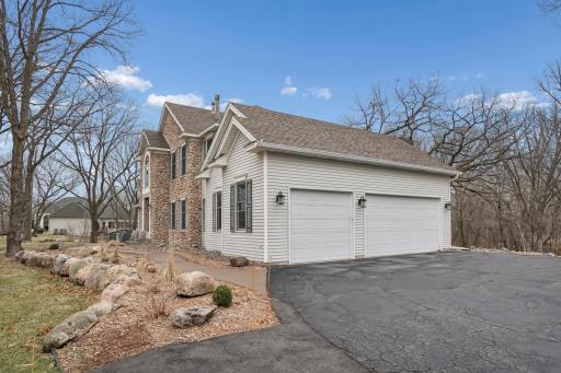 8781 Royal Court NW, Anoka, MN 55303
