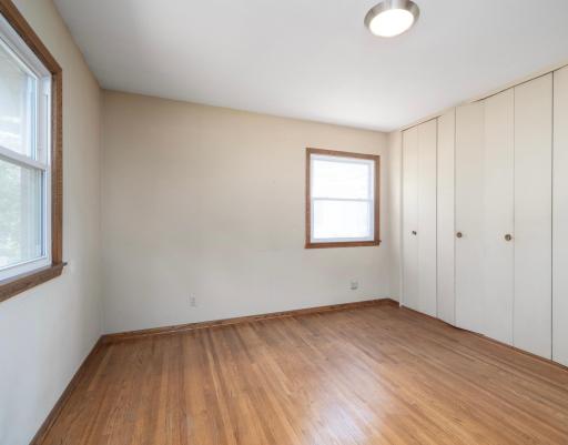 602 Moundsview Avenue, Roseville, MN 55113