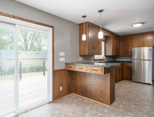 602 Moundsview Avenue, Roseville, MN 55113