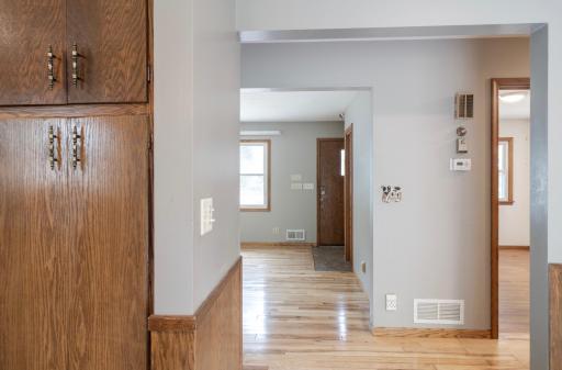 602 Moundsview Avenue, Roseville, MN 55113