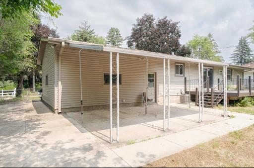 602 Moundsview Avenue, Roseville, MN 55113