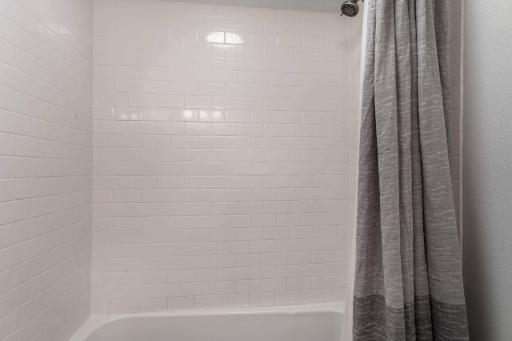 23256 Rus Dic Circle, Fergus Falls, MN 56537