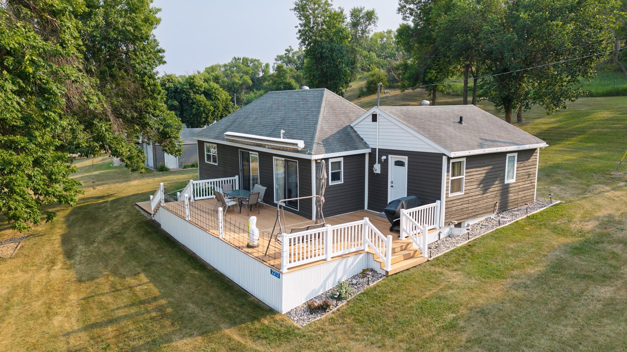 Edited Katie Olsons Landing for Ross-16.jpg