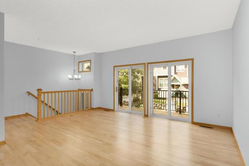 15558 Eagle Ridge Road, 1305, Apple Valley, MN 55124