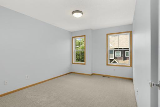 15558 Eagle Ridge Road, 1305, Apple Valley, MN 55124
