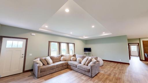 209 Farmdale Avenue, Lake Lillian, MN 56253
