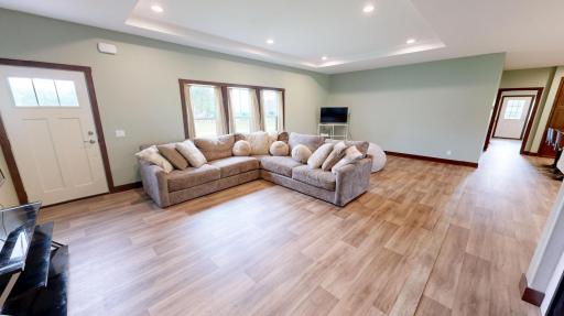 209 Farmdale Avenue, Lake Lillian, MN 56253