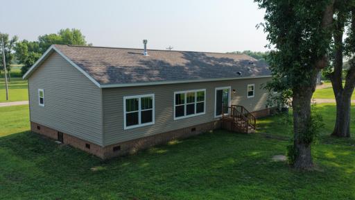 209 Farmdale Avenue, Lake Lillian, MN 56253