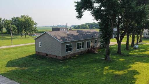209 Farmdale Avenue, Lake Lillian, MN 56253