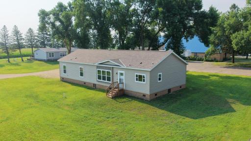 209 Farmdale Avenue, Lake Lillian, MN 56253
