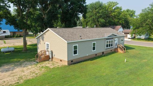 209 Farmdale Avenue, Lake Lillian, MN 56253