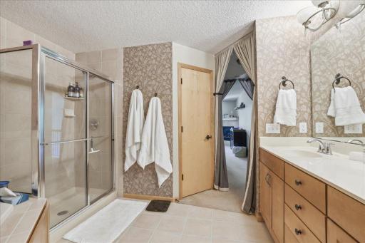 Walk in closet, primary retreat.