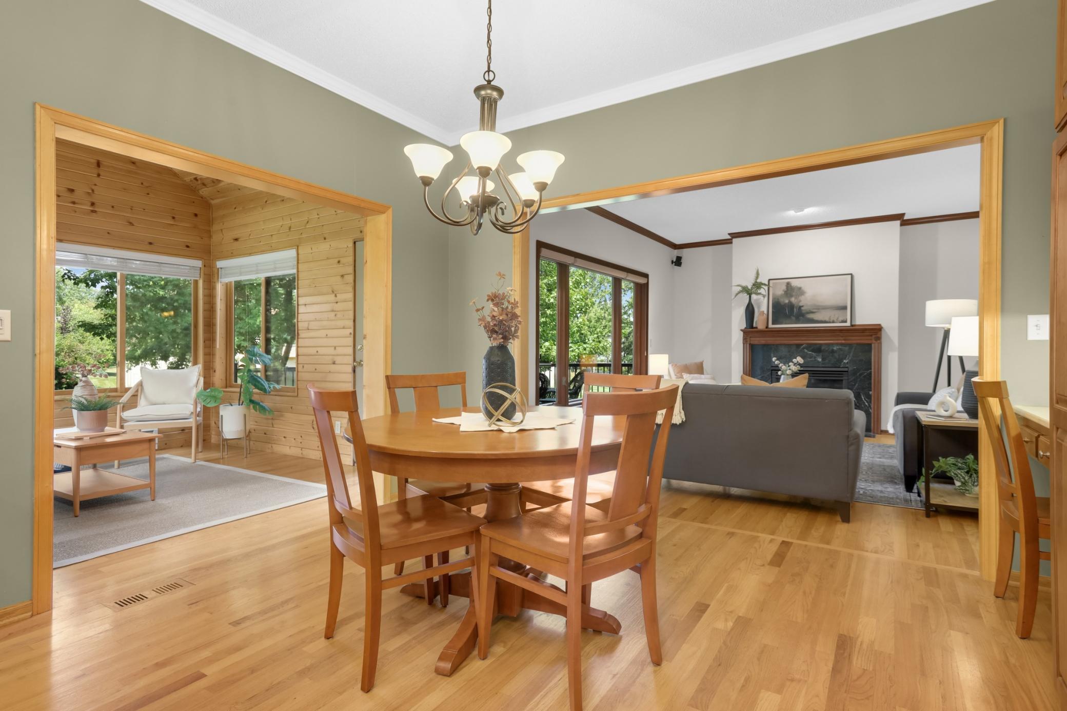 Great flow for entertaining and everyday living