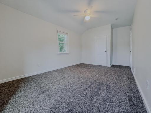 1057 Linn Avenue, Owatonna, MN 55060