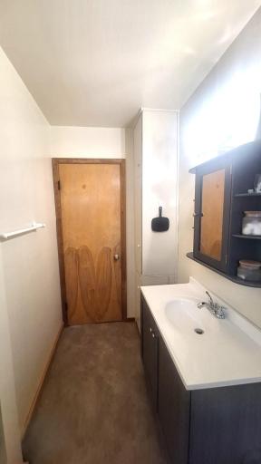 1201 Mountain Avenue, Walhalla, ND 58282