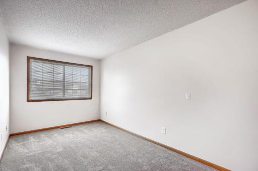 14660 Evergreen Trail, 5, Apple Valley, MN 55124