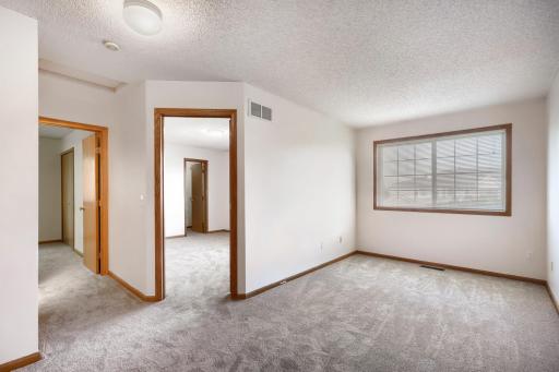 14660 Evergreen Trail, 5, Apple Valley, MN 55124
