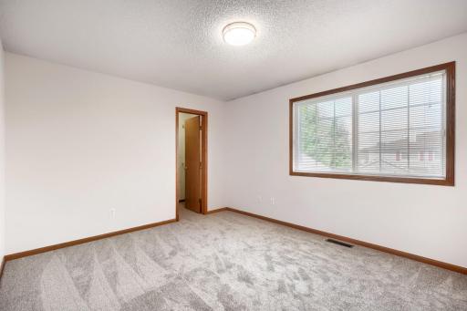 14660 Evergreen Trail, 5, Apple Valley, MN 55124