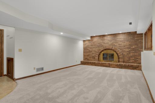 4695 Kent Street, Shoreview, MN 55126