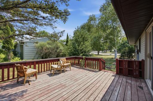 306 37th Avenue S, Moorhead, MN 56560