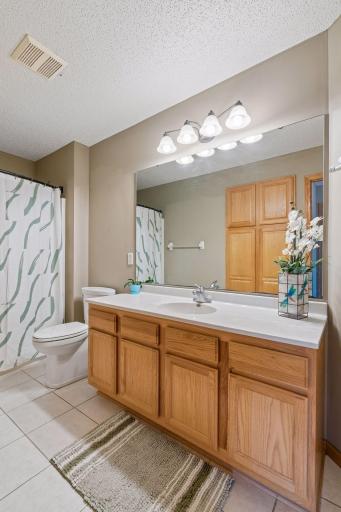 8556 Adair Circle N, Brooklyn Park, MN 55443