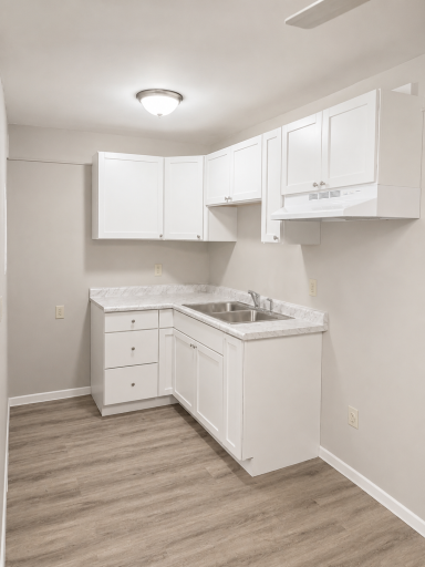 Hackberry Dr 1-Bedroom Kitchen.png