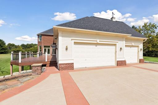 4650 Neal Avenue N, Stillwater, MN 55082