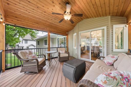 9039 Vickors Crossing, Minneapolis, MN 55443