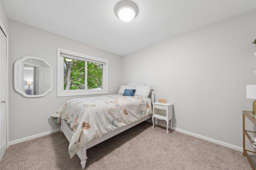 9039 Vickors Crossing, Minneapolis, MN 55443
