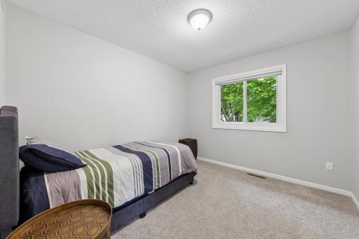 9039 Vickors Crossing, Minneapolis, MN 55443