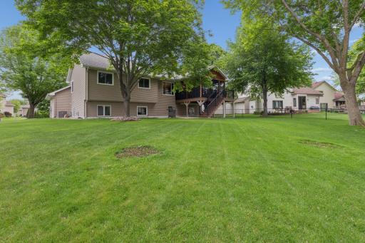 9039 Vickors Crossing, Minneapolis, MN 55443