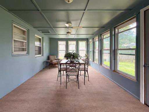 Large 4 season porch