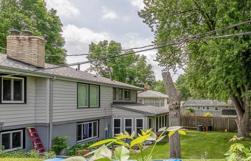 Spacious back yard