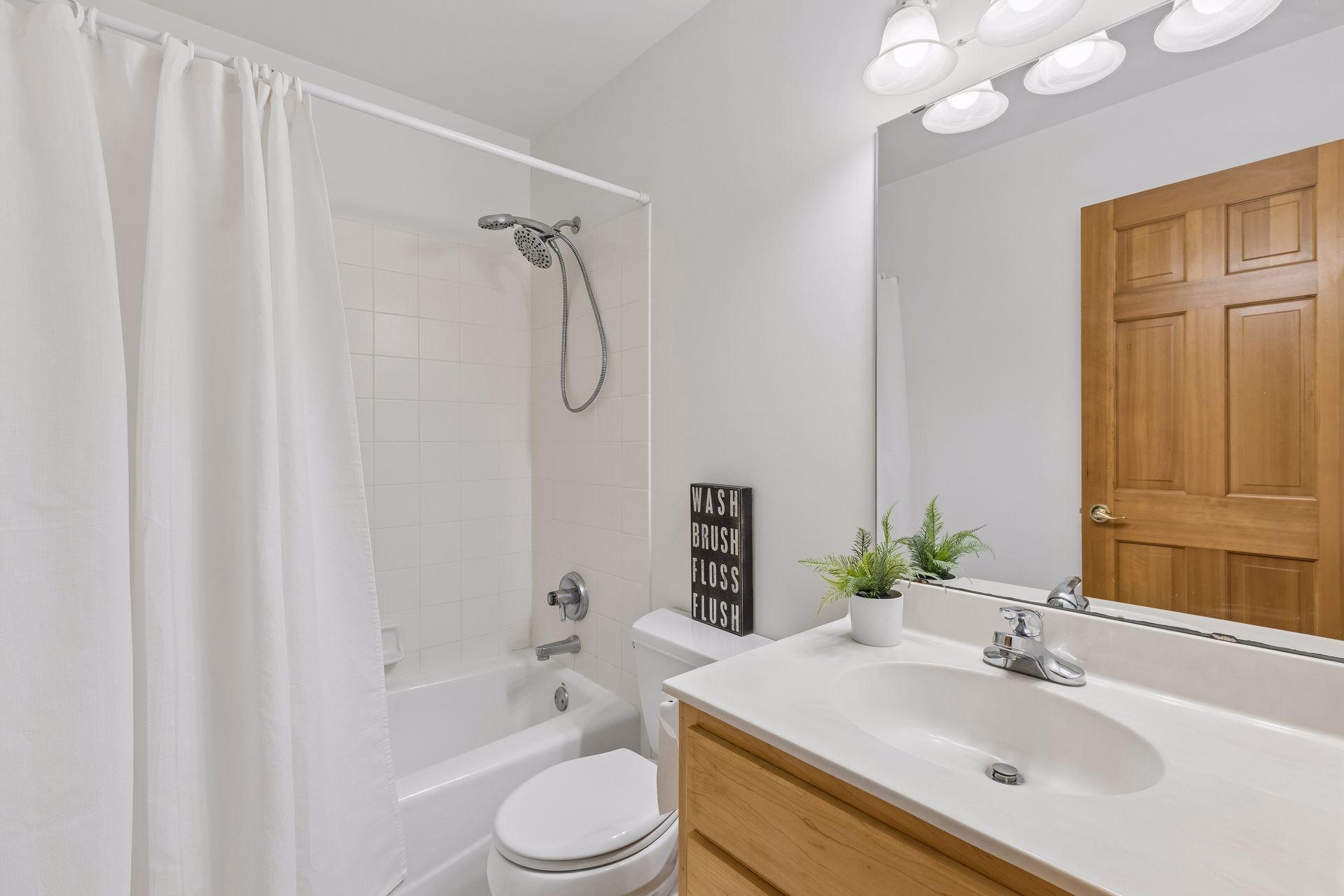 Lower Level Full Bathroom