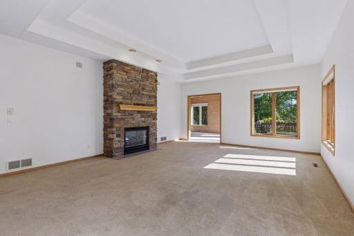 9296 Tewsbury Bend, Maple Grove, MN 55311