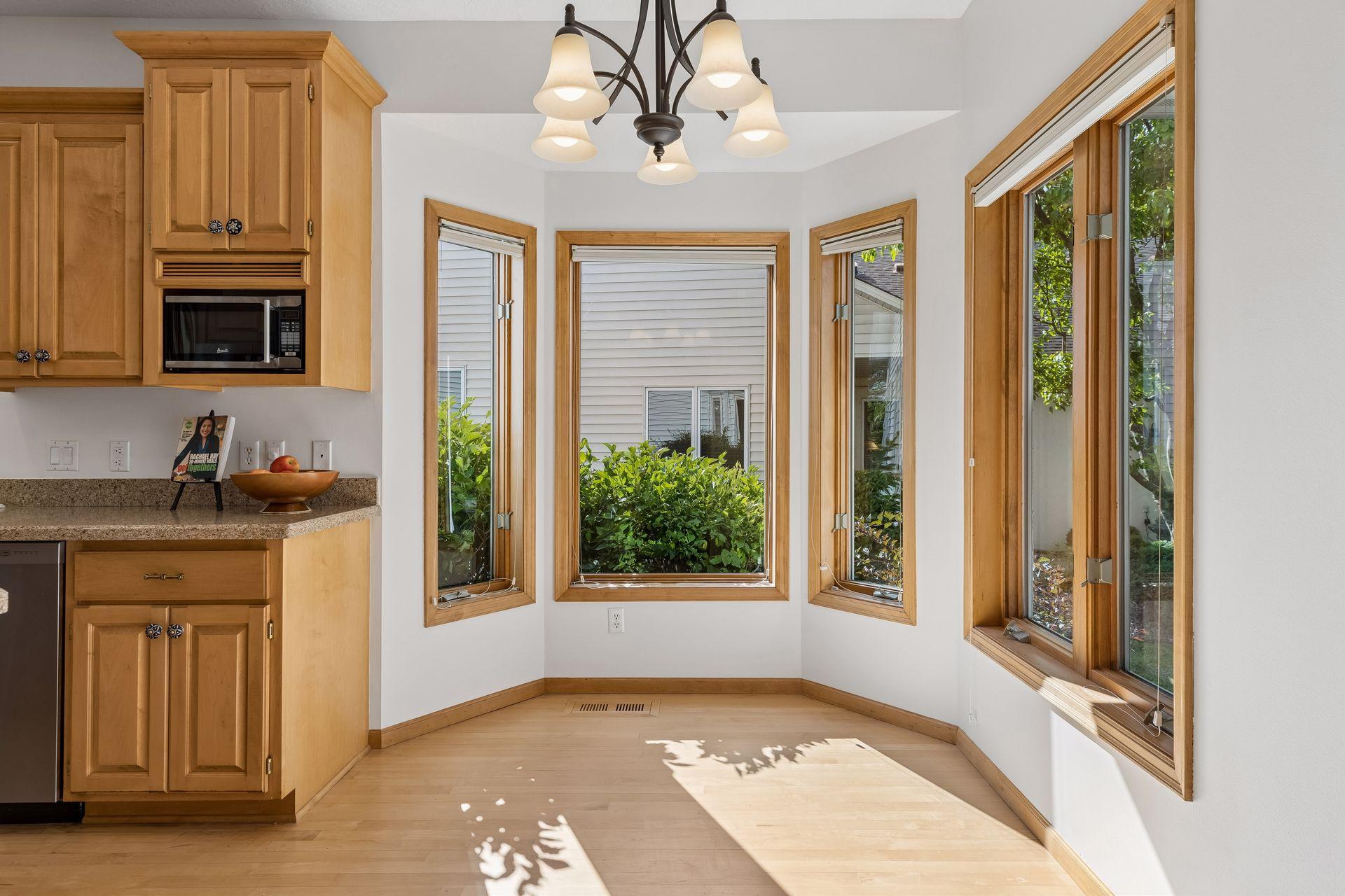Eat in Kitchen