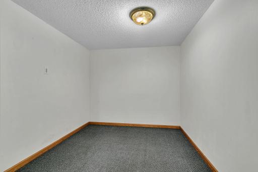 6089 Mill Run Road, Monticello, MN 55362